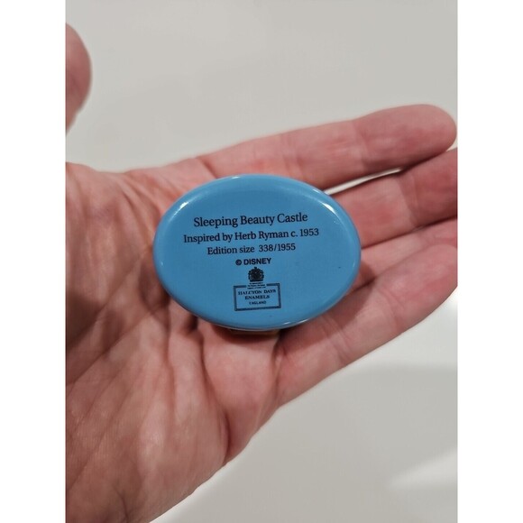 Halcyon Days Disney Sleeping Beauty Castle 45 Years Disneyland Trinket Box - Picture 6 of 8
